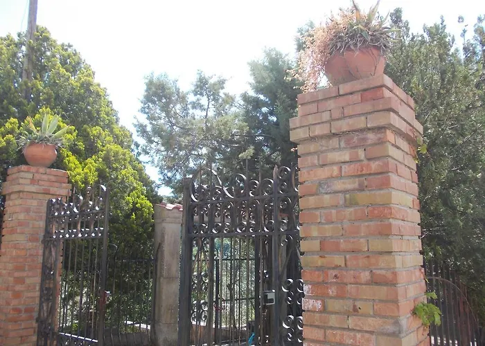 Casa de hóspedes Residenza Itaca *
